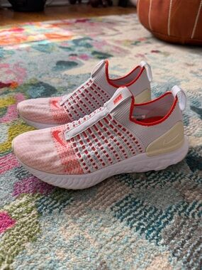 Nike Women’s Slip-On FlyKnit Phantom Sneakers - White & Orange